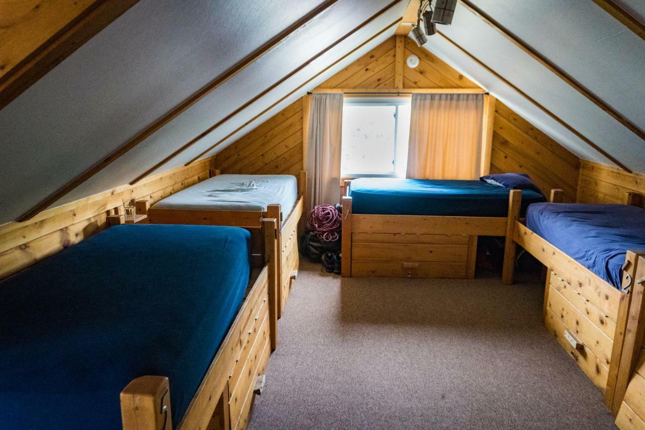 Estes Park Adventure Hostel Ngoại thất bức ảnh